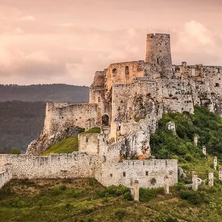 Stela * Spišské Tomášovce