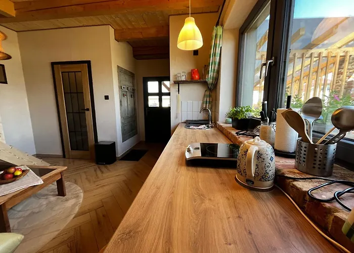 Stela * Spišské Tomášovce